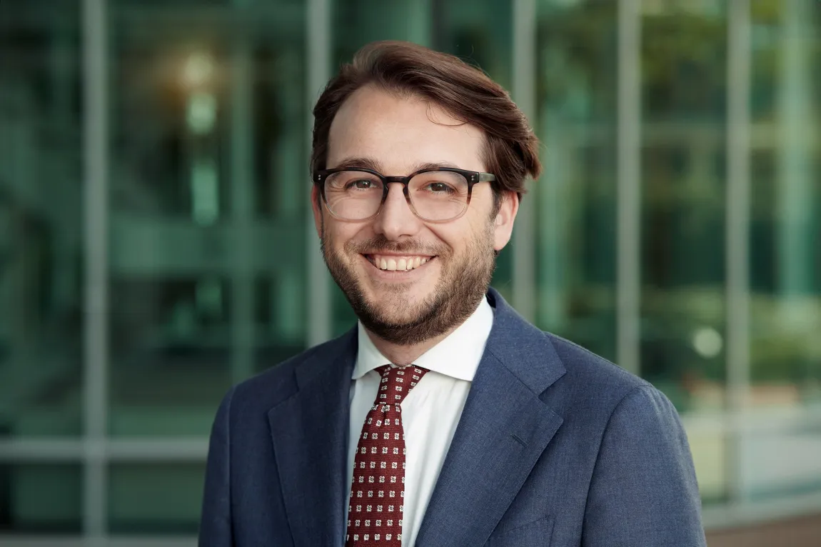mr. D.P. Schildknecht
